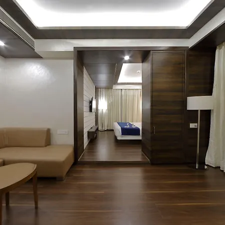 Hotel Silver Heights-2